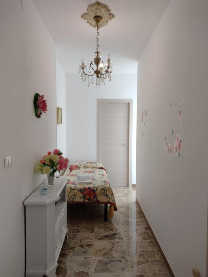 ヴェンティミーリアCasa Al Mareアパートメント エクステリア 写真